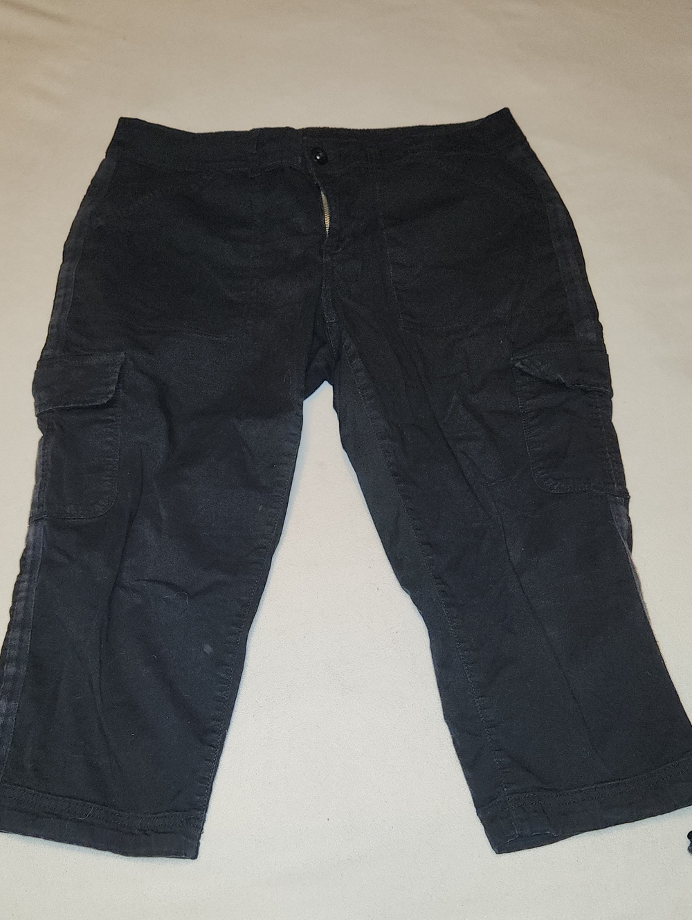 Women's Black Cargo Shorts - Classic Utility Style